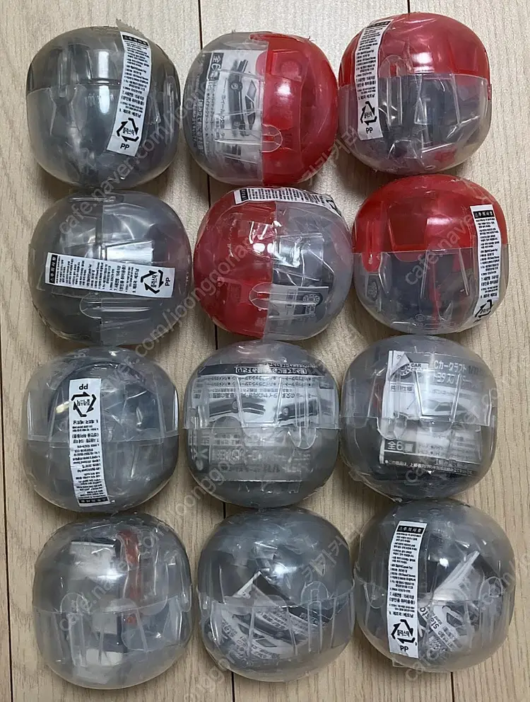스탠드스톤즈 1/72 토요타 AE86 스프린터 트레노(레드 or 실버) + 코롤라 레빈(화이트) 이미지