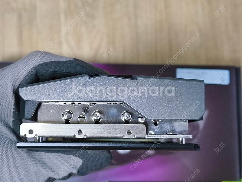 MSI 지포스 RTX 4070s SUPER 슬림 트프--4