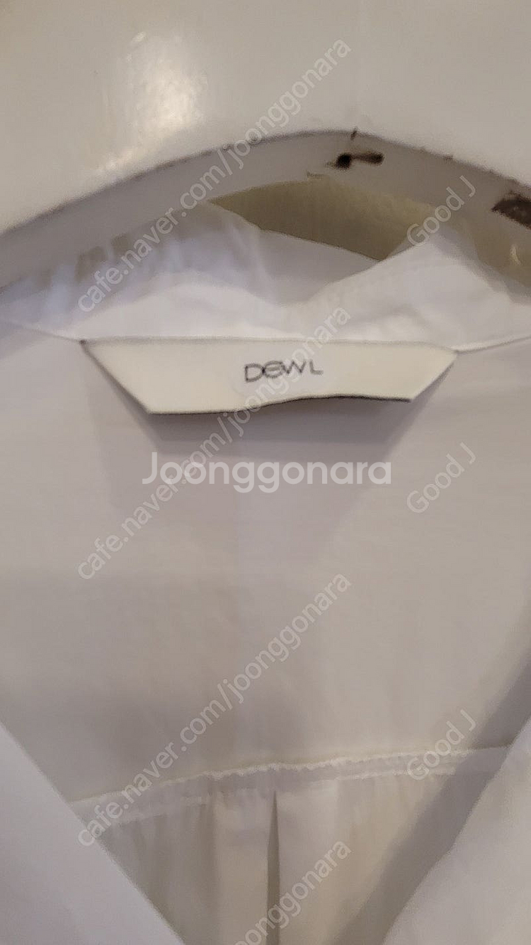 듀엘 언발 화이트 셔츠. 블러썸 핀턱 와이드 팬츠--2