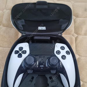 PS5 듀얼센스 엣지 무선 컨트롤러
