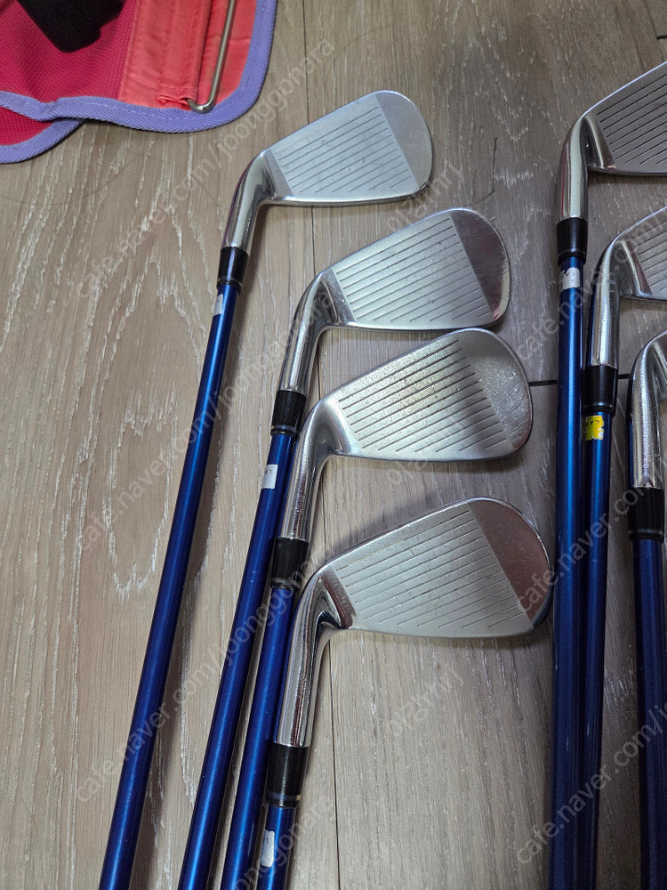 아담스, 테일러메이드 M4 아이언 저렴히 판매합니다 (여성아이언으로 사용가능) 이미지