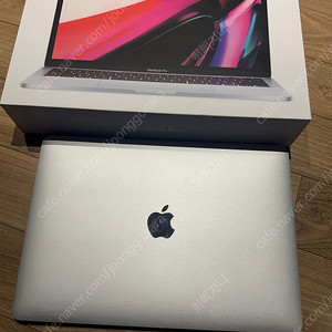 맥북프로 13″ M1 8GB/256GB (배터리 86%) (택배가능)