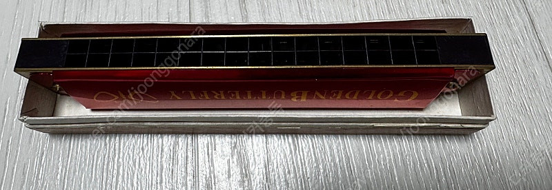 골든버터플라이 빈티지 하모니카 이미지