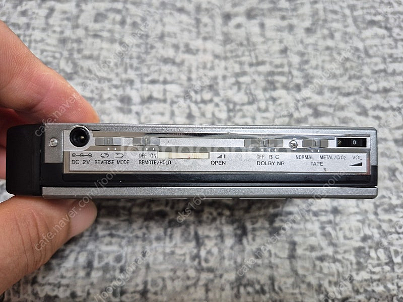 AIWA 워크맨 HS-PX10 실버색상 정크기기 판매합...--2
