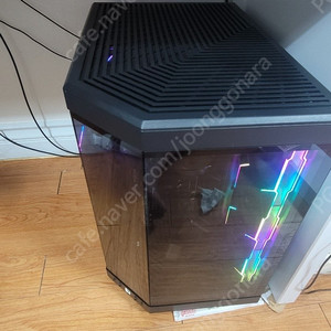 7800x3d 반본체 팝니다.