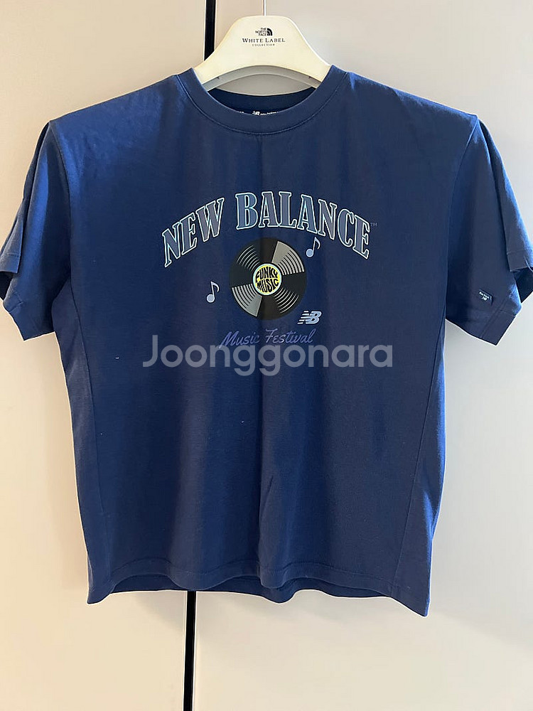 뉴발란스 키즈 반팔 티 150--0