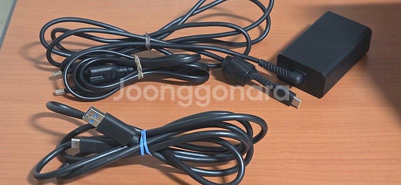 와콤 신티크프로 정품 어뎁터+usb c(to a)케이블--2