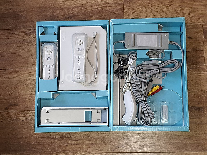 Nintendo Wii 닌텐도 위 게임기--0