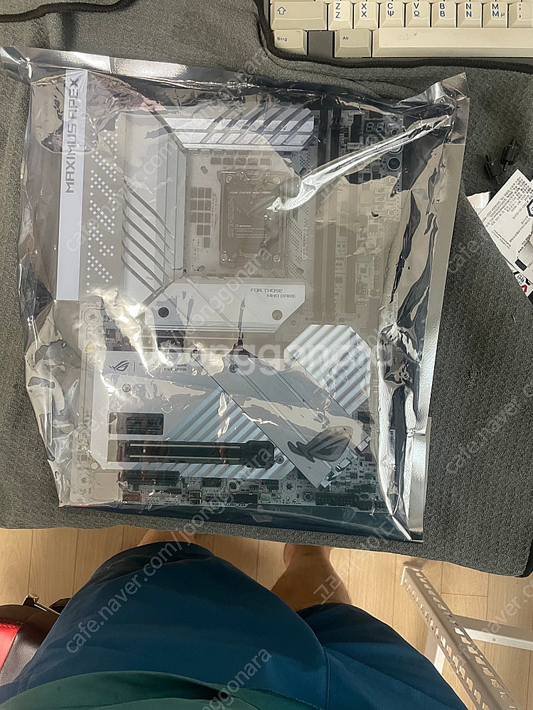Z790 apex 팝니다--1
