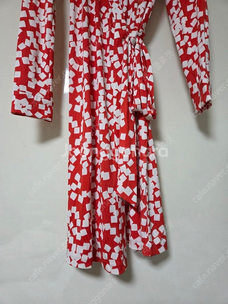 정가 365달러! DVF 다이앤 본 퍼스텐버그 스퀘어 ...--4