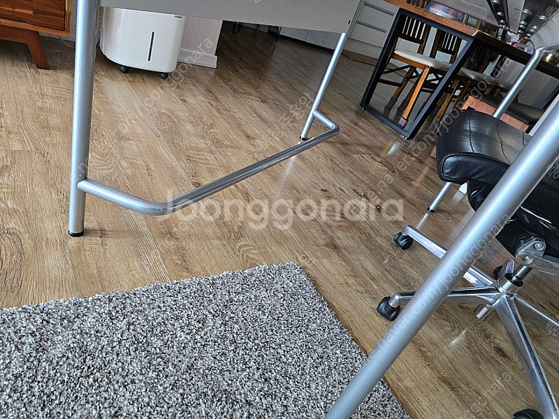 리바트 바우 일반형 책상 (데스크 패드 포함) 판매합니...--1