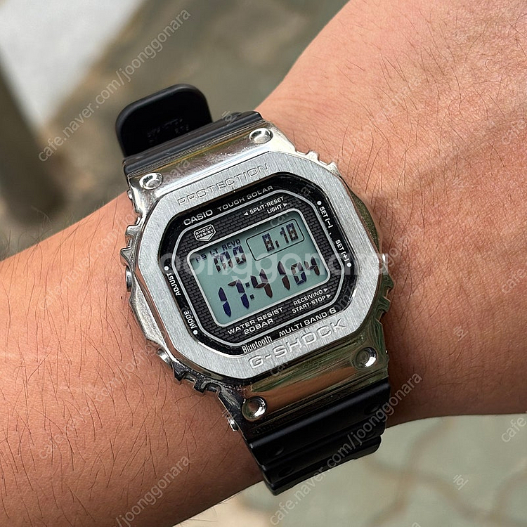 지샥 GMW-B5000D 반메탈--1