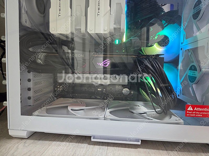 그래픽카드 ASUS RX6800XT 팝니다 (ROG S...--3