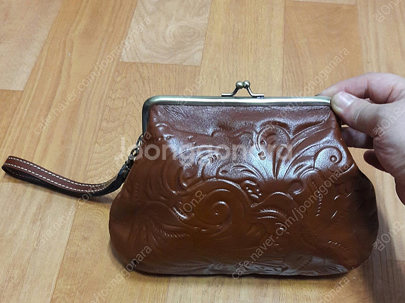 패트리샤 내쉬 - 가죽 파우치--0