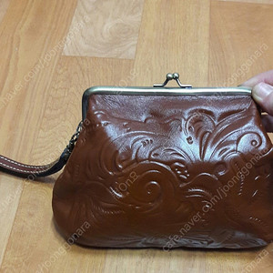 패트리샤 내쉬 - 가죽 파우치