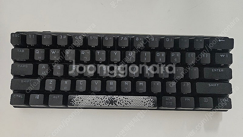커세어 k70 미니 키보드--0