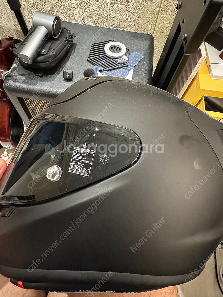 알파12 무광 검정 S 사이즈 판매합니다--1