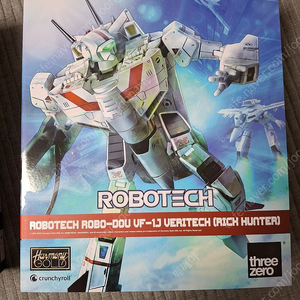 쓰리제로 로보텍(마크로스) 발키리 VF-1J 릭 헌터(이치조 히카루기) 1회 개봉확인품 판매합니다.