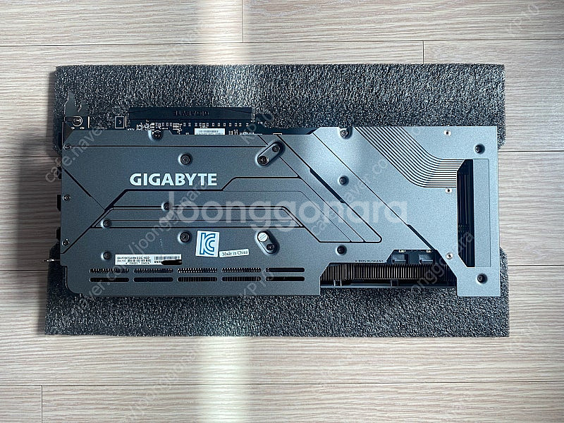 기가바이트 rx 7800xt gaming oc 3팬--2