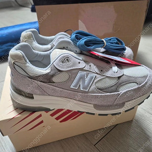 뉴발란스 992 문락 270