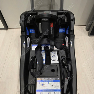 브라이텍스 윌로우S 카시트 판매합니다 Britax Willow S