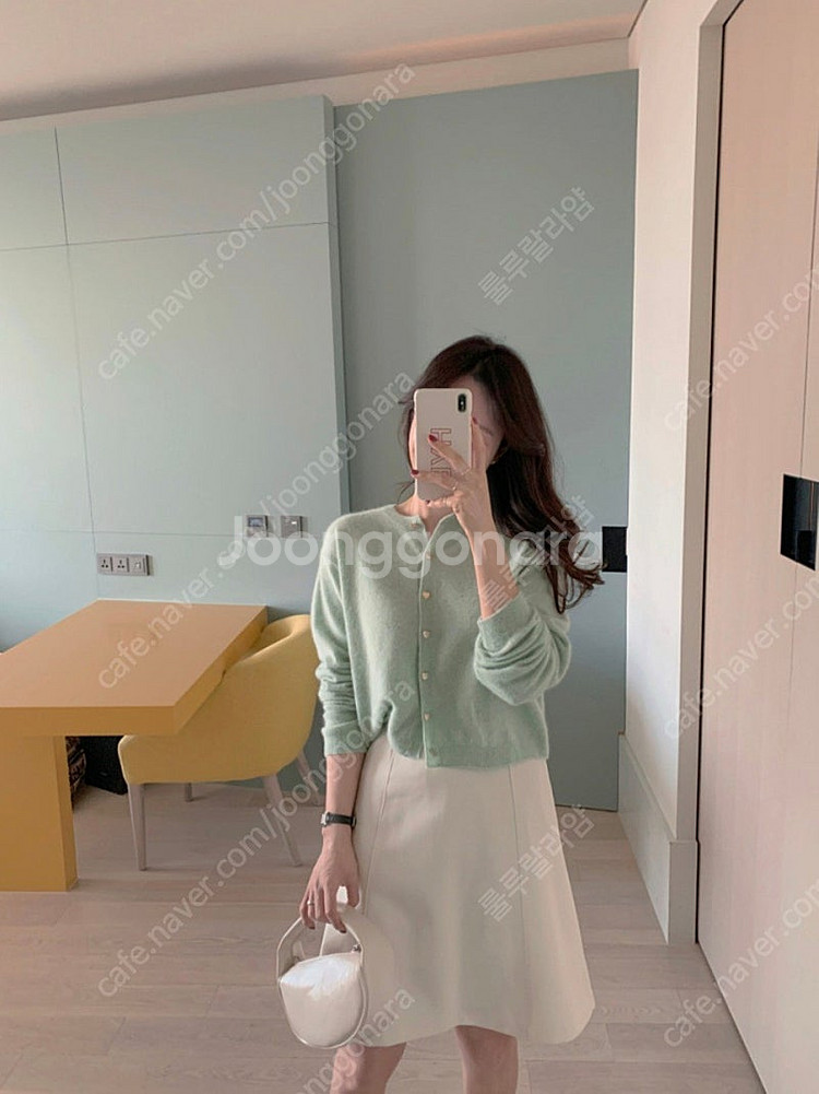 아이보리 A라인 스커트--3