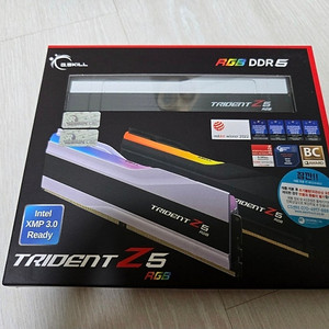 G.SKILL DDR5-6400 CL32 TRIDENT Z5 RGB J 실버 패키지 (64GB(32Gx2)) 미개봉신품