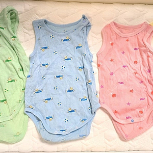 아기 메쉬 민소매 바디수트 80사이즈 4벌 상태좋음
