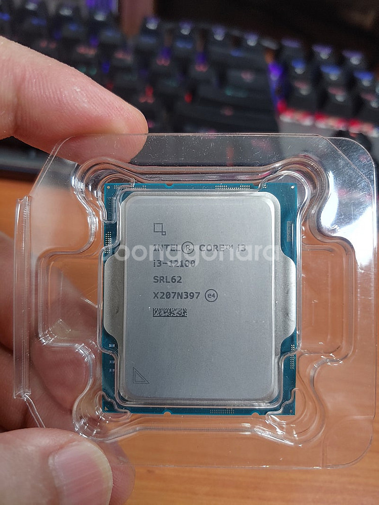 인텔 12세대 i3-12100 CPU--1