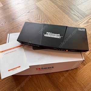 TESmart KVM 스위치 듀얼 4포트 (PC 2대 + 모니터 2대)