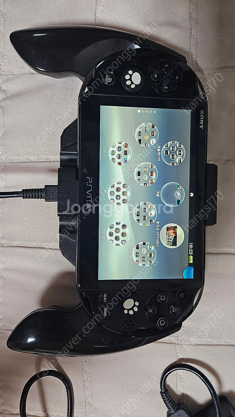 Ps vita 2세대ㅋㅍ 팝니다--4