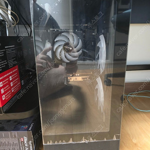 9600X, 7700xt 초고사양 게이밍 컴퓨터 PC 판매합니다!