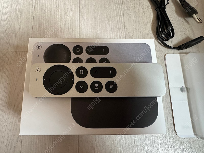 애플 tv 4k 3세대 (A2737) 팝니다--4