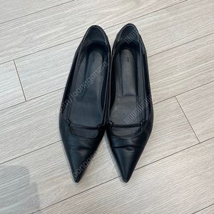 오르 orr 핀 스틸레토 플랫슈즈 37 사이즈
