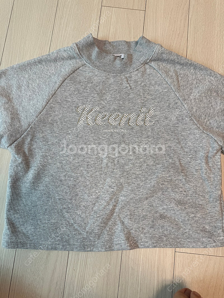 [스타일노리터] 킨잇 스노우 걸 하프넥 맨투맨 9세 10세--4