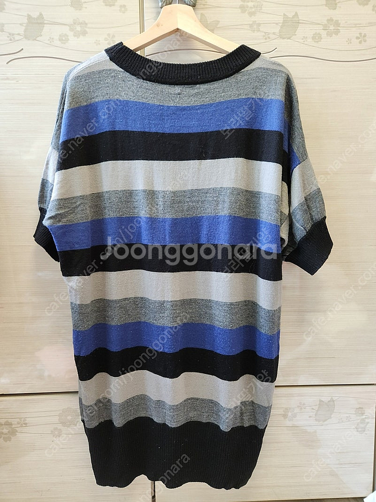 나인웨스트 스트라이프 니트 m사이즈--1