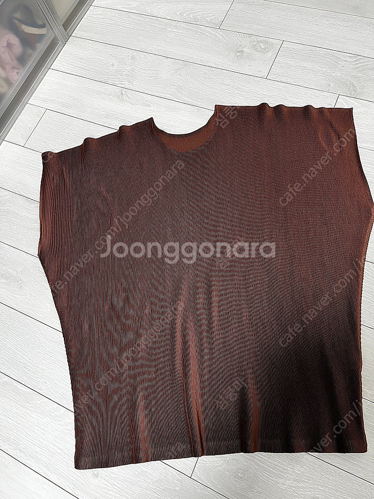 플리츠플리즈 미스트 브라운 라운드--5