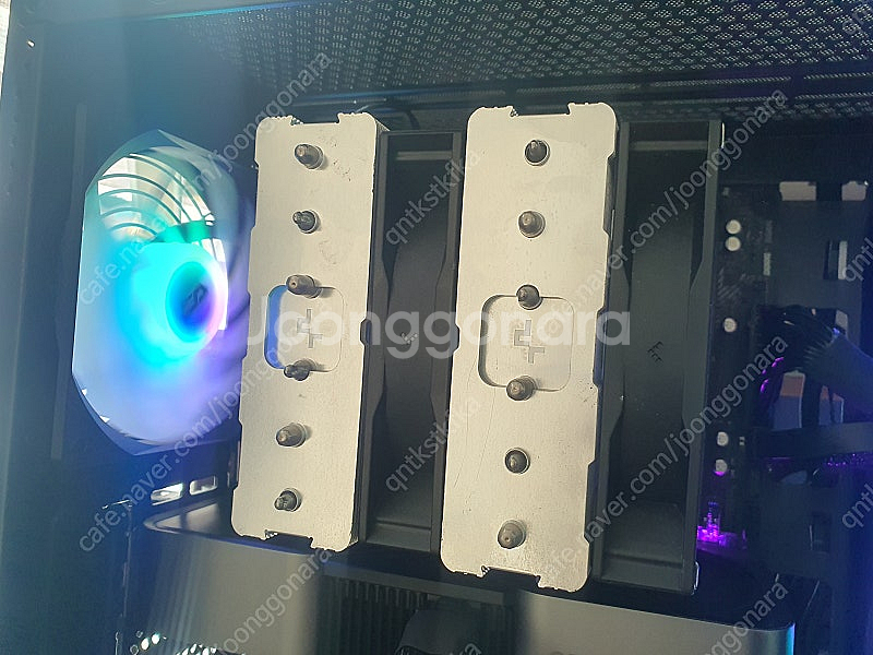 라이젠 9600x cpu rtx4070 그래픽카드 본체--5