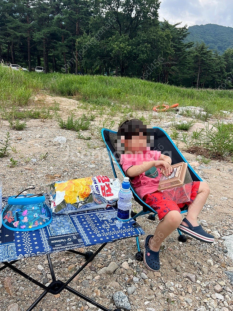 헬리녹스 체어원+반다나테이블+우드원형테이블 판매--0