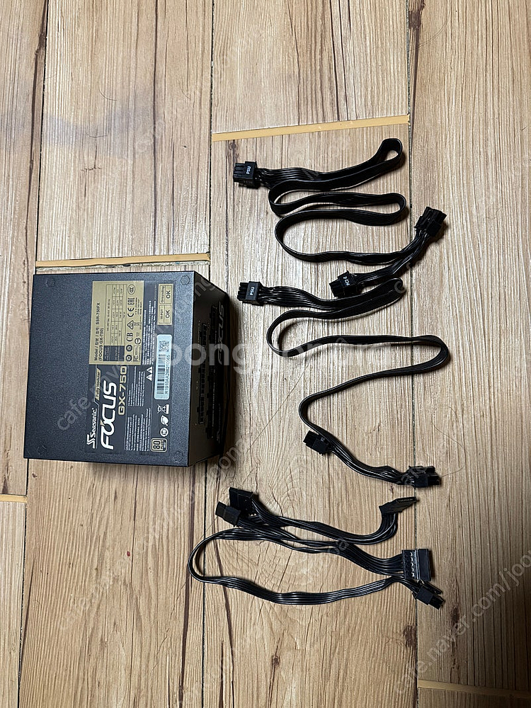 시소닉 80골드 GX-750 파워 판매합니다--1