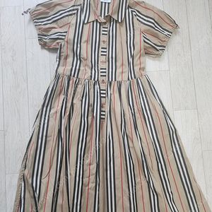 정품.조세핀.1회착) 12y(성인44가능). 버버리키즈 원피스 택포20만원