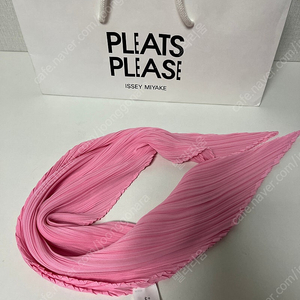 플리츠플리즈 스카프