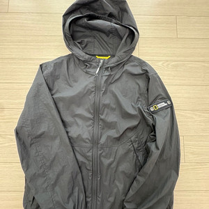 내셔널지오그래픽 바람막이 점퍼 150사이즈