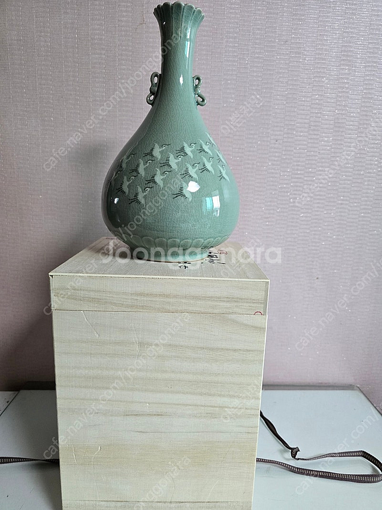 혁산 방철주 청자주병--4