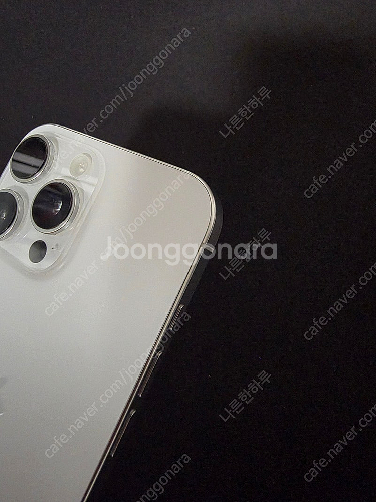 아이폰16 프로 맥스 512GB 자급제 화이트 팝니다.--3