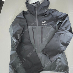 아크테릭스 알파 ar 판매합니다 M사이즈