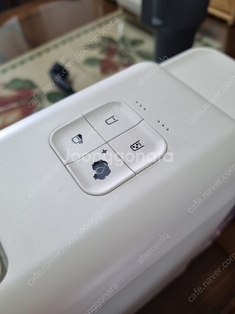 카누 바리스타 페블 캡슐 커피머신 팝니다.--0