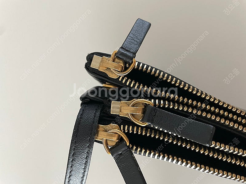 셀린느 트리오백 블랙--7