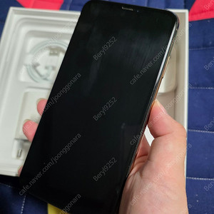 아이폰 XS MAX 512GB 골드 배터리 87