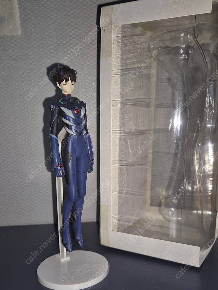 에반게리온 전시회 신지 카오루 피규어 한정판 아스카 이미지